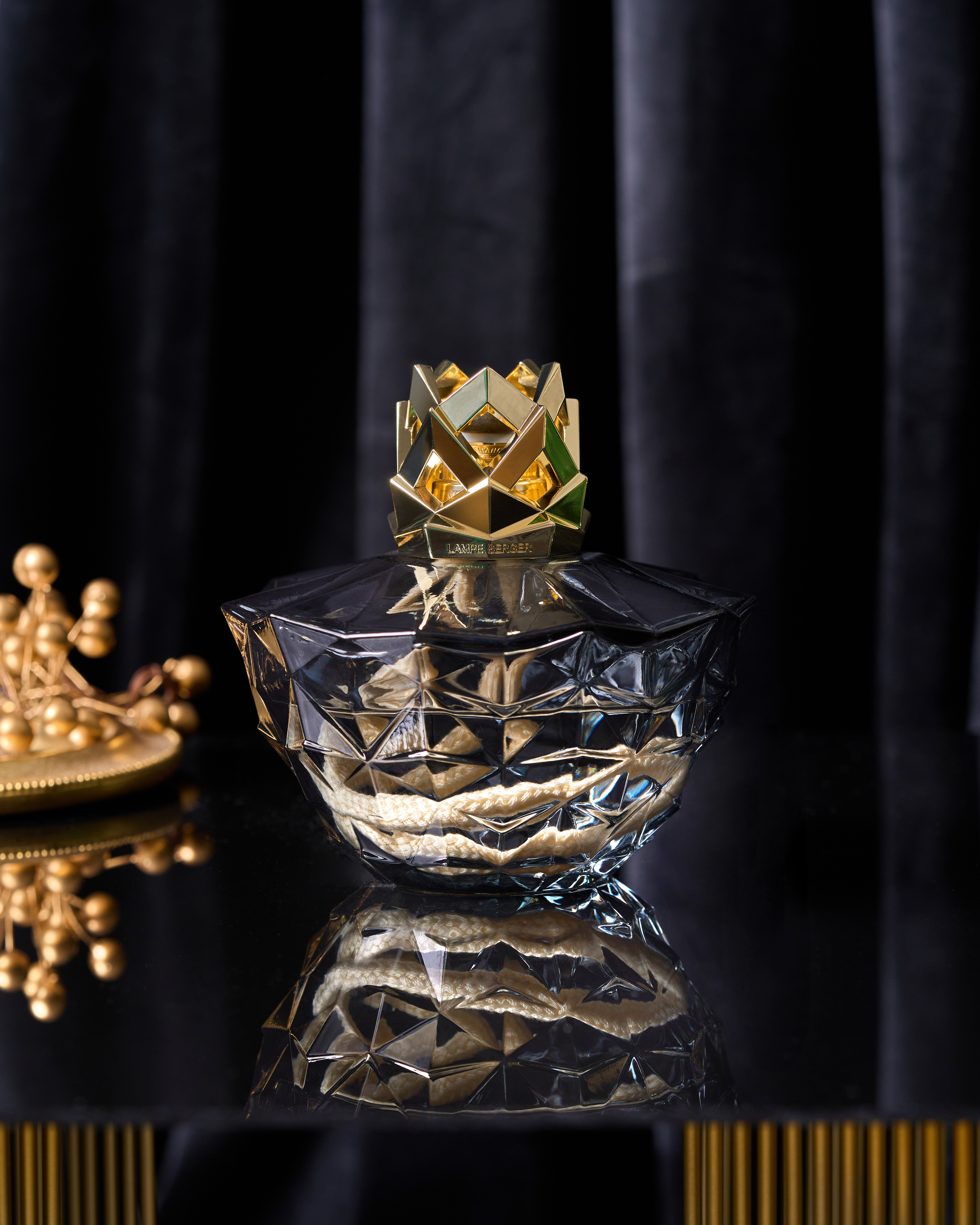 Лампа Берже "Кали" прозрачная с ароматом "Ванильное Великолепие" 250мл Maison Berger