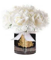 Большой букет роз шампань в темной вазе Cote Noire