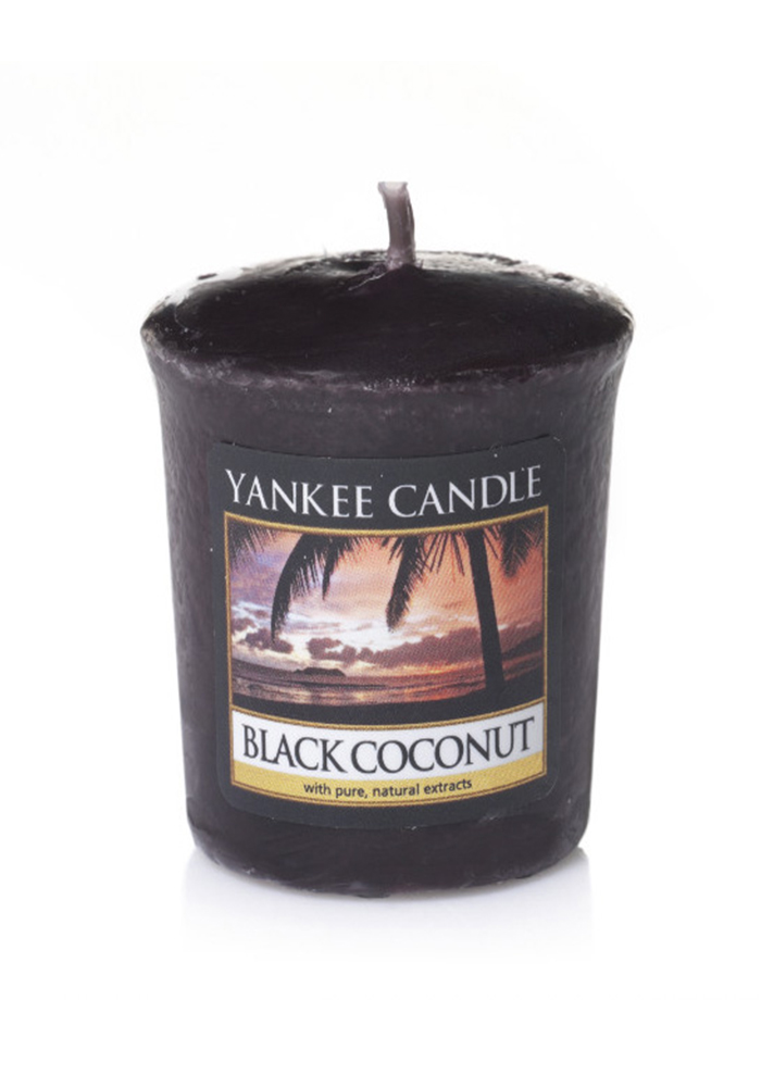 Кокосовые свечи. Black Coconut. Свеча ароматическая Black ma.