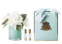 Букет белых роз в бирюзовой вазе "ёлочка" Cote Noire