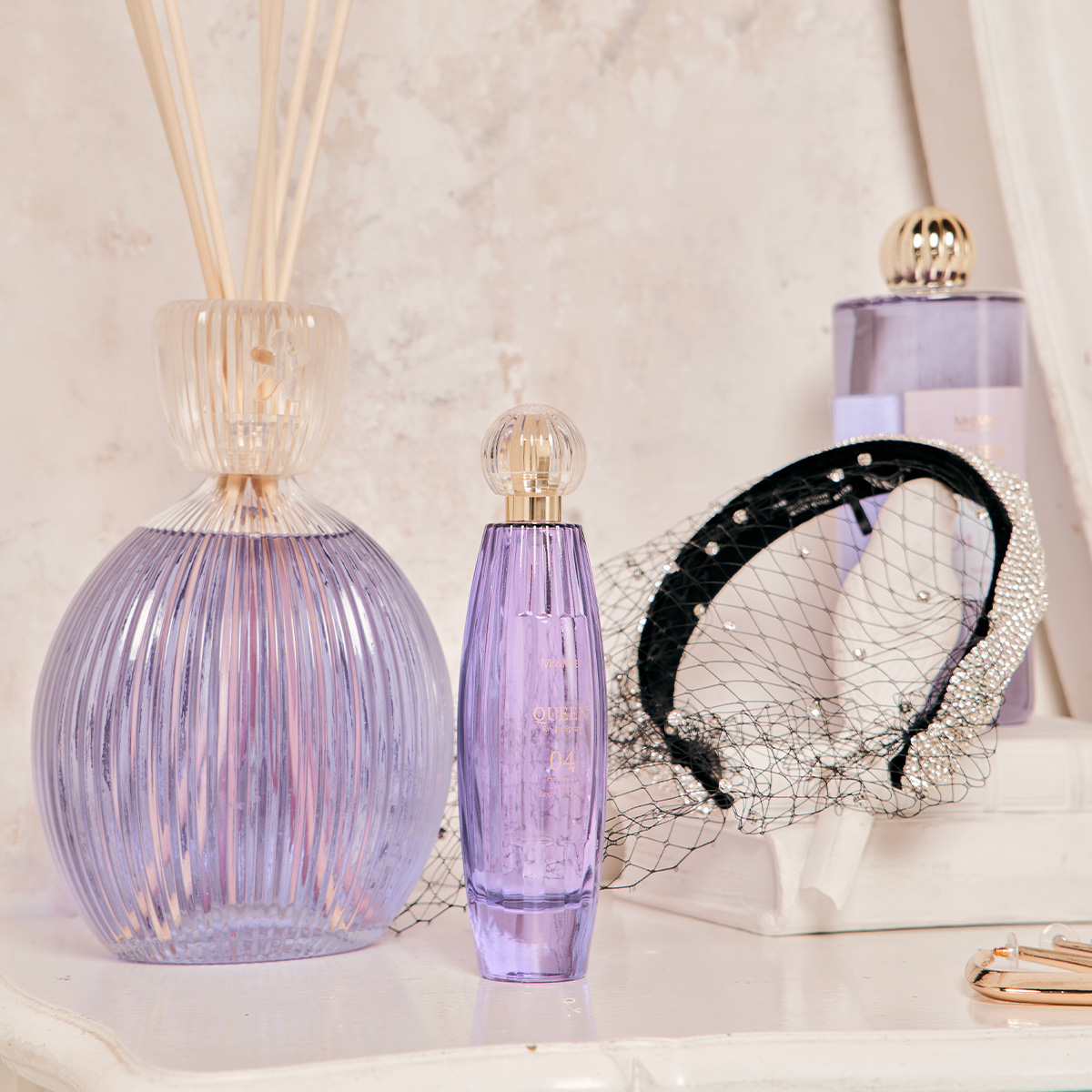 Интерьерные духи "QUEEN 04" 100мл Mr&Mrs Fragrance