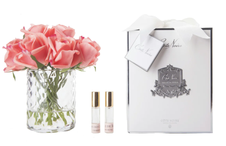 Аромабукет коралловых роз в прозрачной вазе "ёлочка" Cote Noire