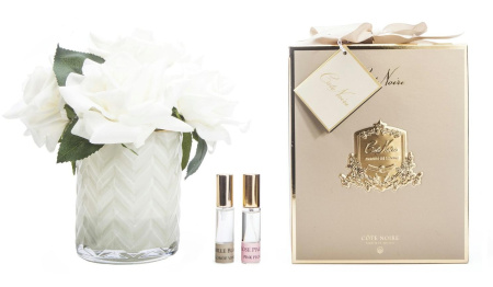 Букет роз шампань в прозрачной вазе "ёлочка" Cote Noire