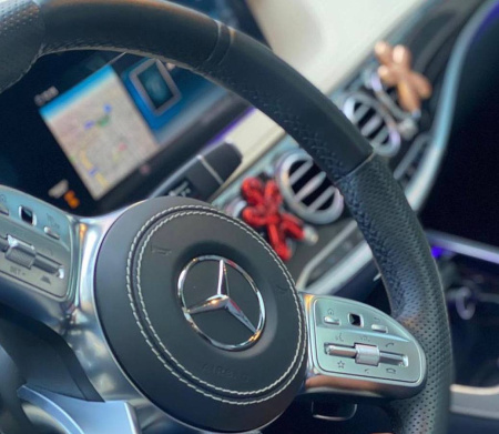 Ароматизатор для авто NIKI красный "Перечная мята" Mr&Mrs Fragrance