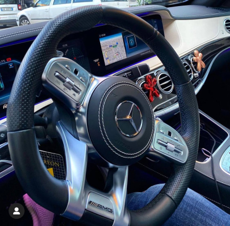 Ароматизатор для авто NIKI красный "Перечная мята" Mr&Mrs Fragrance