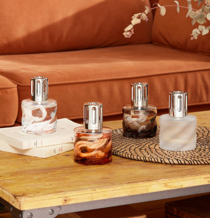 Набор с Лампой Берже "Спираль" в розовом с ароматом "Яркий ревень" Maison Berger