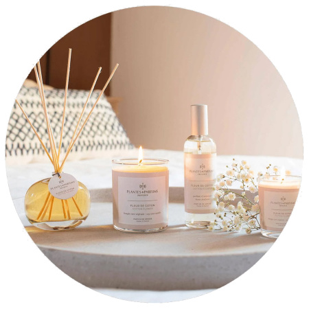 Аромасвеча "Цветок хлопка" 180г Plantes et Parfums