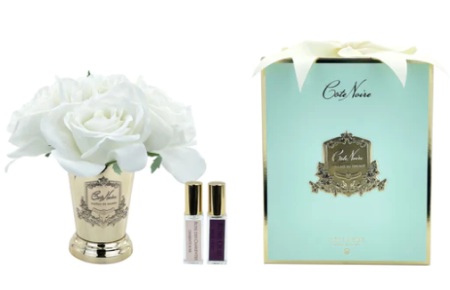 Букет 7 белых роз золотой декор Cote Noire