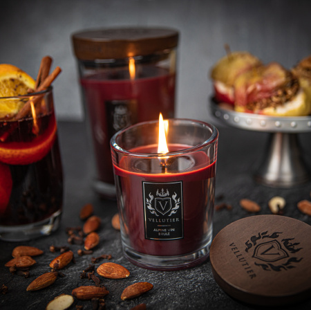 Аромасвеча "Альпийский глинтвейн" 90гр Vellutier