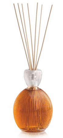 Аромадиффузор "QUEEN 05" 1000мл Mr&Mrs Fragrance