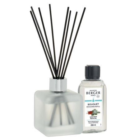 Аромадиффузор "Снежная зима" 125мл с ароматом "Морозная хвоя" 200мл Maison Berger